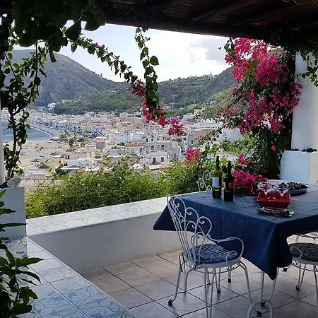 Via Calandra Apartment Canneto (Lipari)